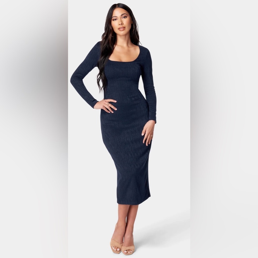 Elegant Navy Long Sleeve Sweater Dress